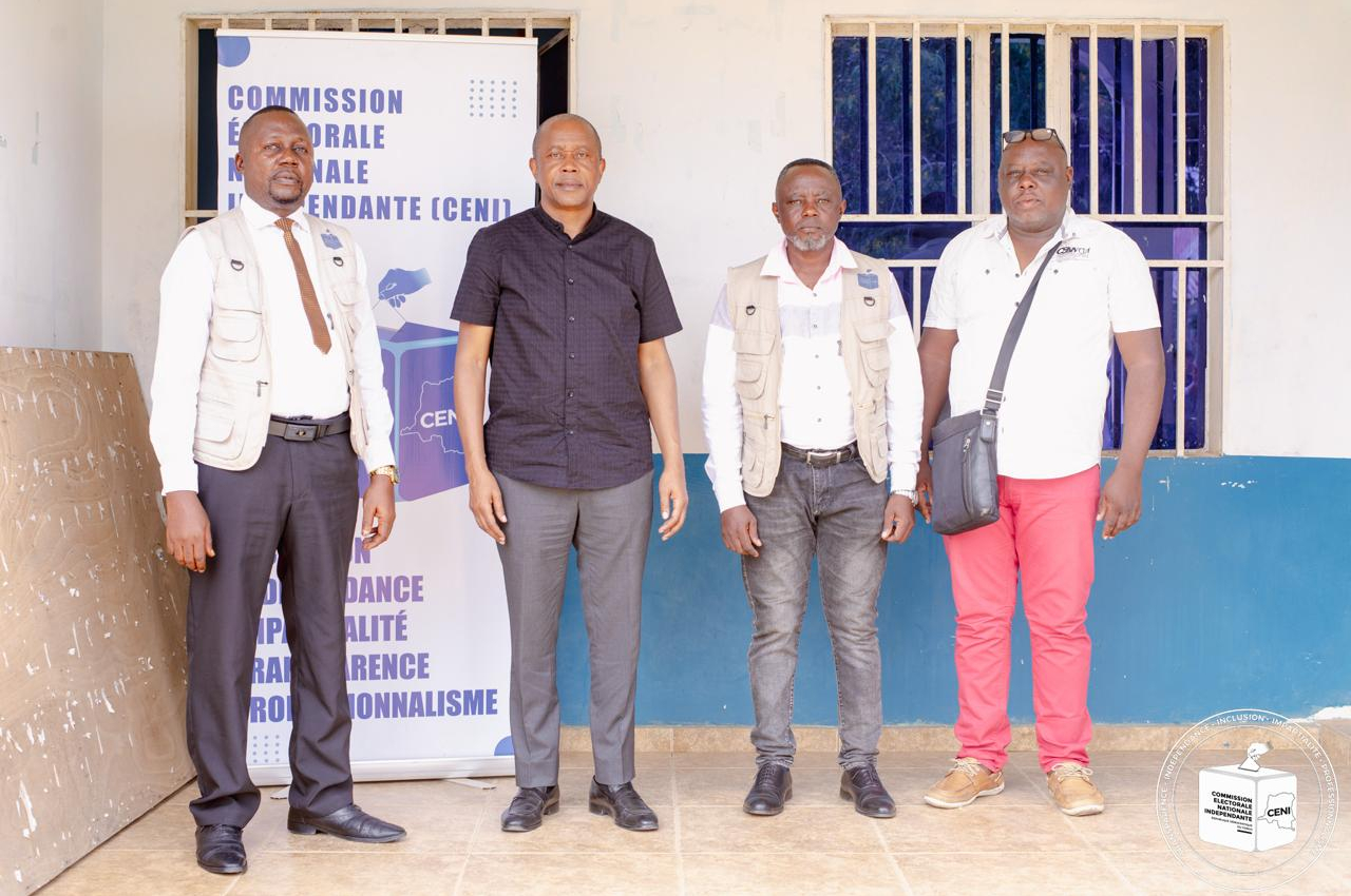 En itinérance au Kongo Central : à la rencontre des antennes de la CENI